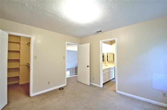 Building Photo - 9014 Triola Ln