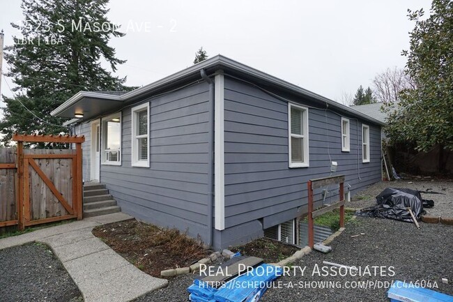Building Photo - 1523 S Mason Ave