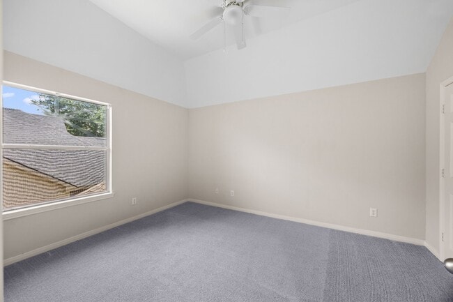 Building Photo - 2207 Thistlerock Ln