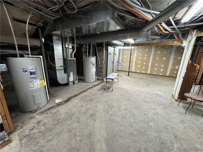 Building Photo - 107 Humboldt Pkwy