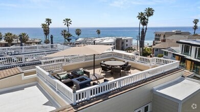 Building Photo - 298 Playa Del Sur St