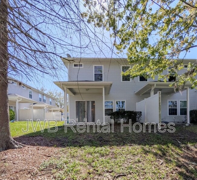 Building Photo - 1892 Biscayne Bay Cir