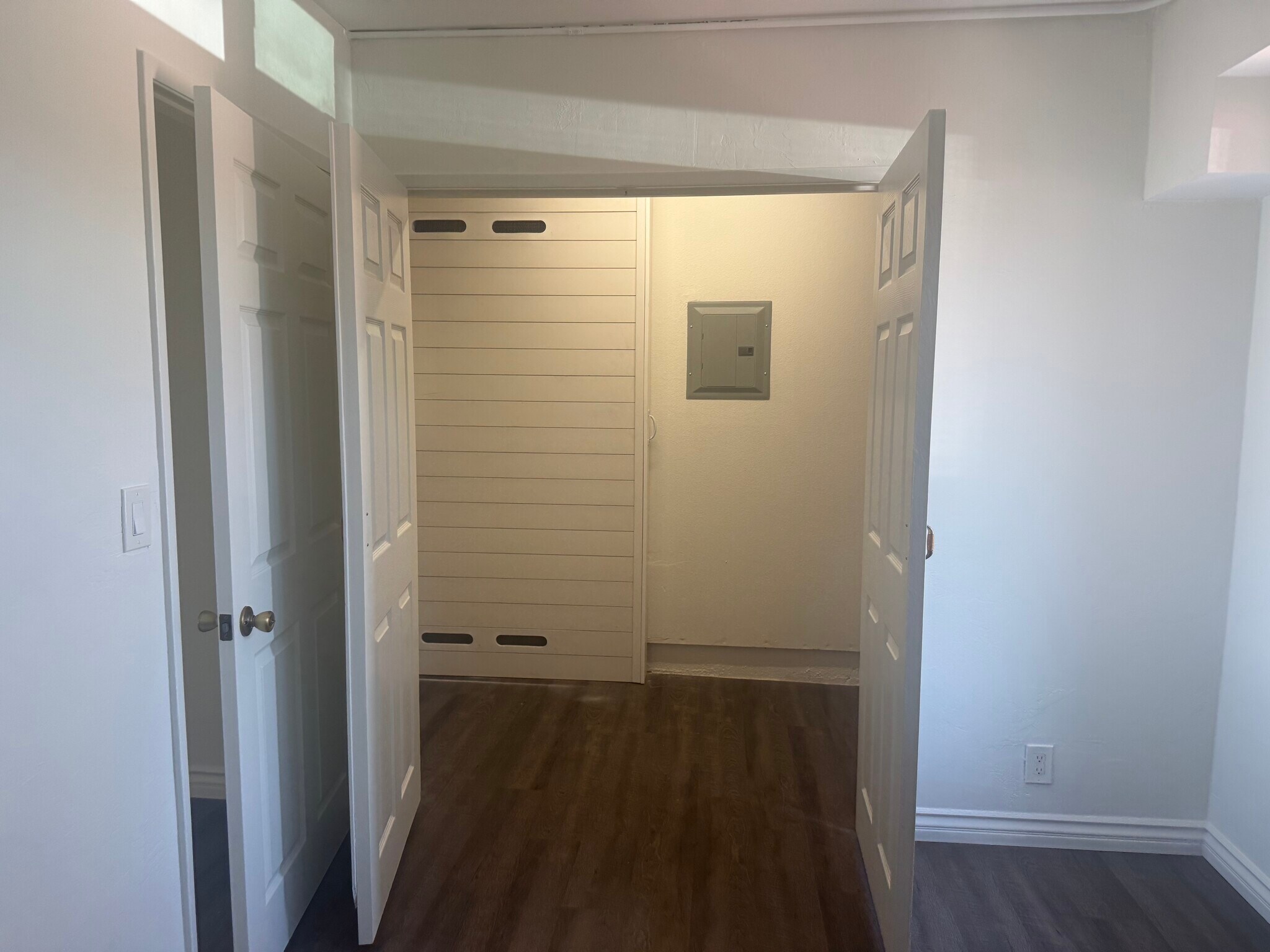 Closet - 3250 Vista Cielo Ln