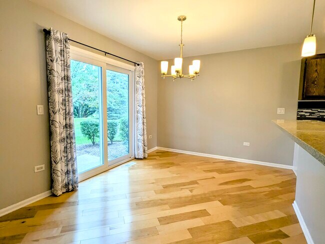 Building Photo - 612 Chelsea Ct