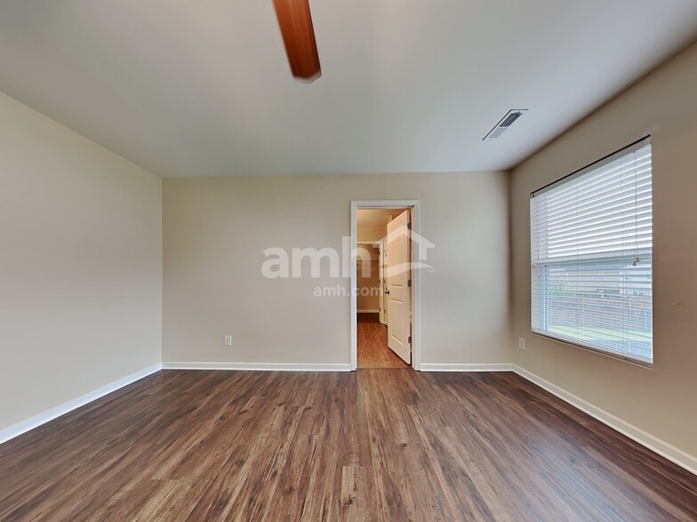 Building Photo - 123 Brookhaven Rd