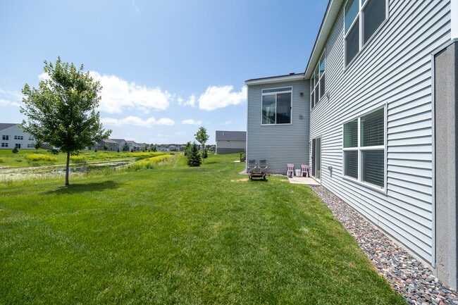 Building Photo - 6702 92nd Bay S