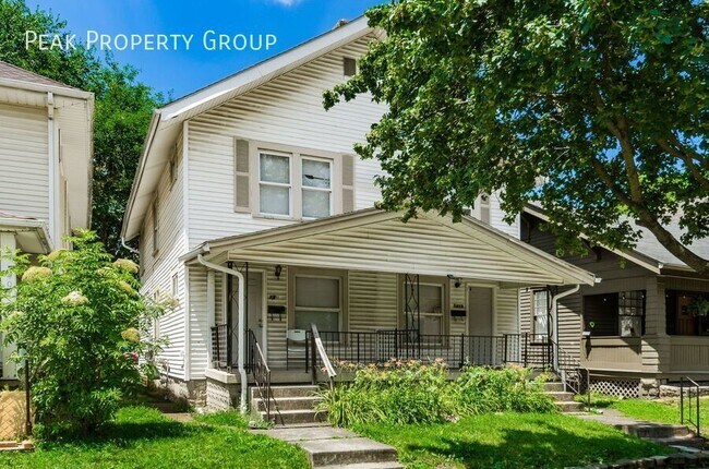 Building Photo - 1411 N 5th St