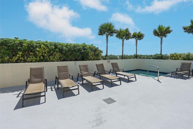 Building Photo - 7290 SW 90th St