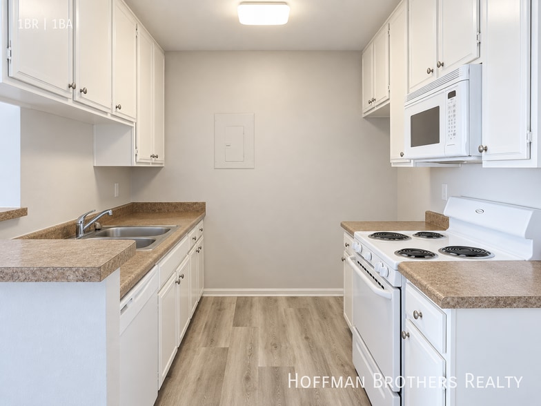 Building Photo - 3745 Glendon Ave