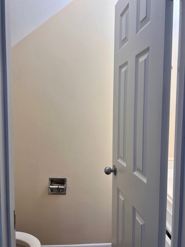 Building Photo - 7913 Cook Rd