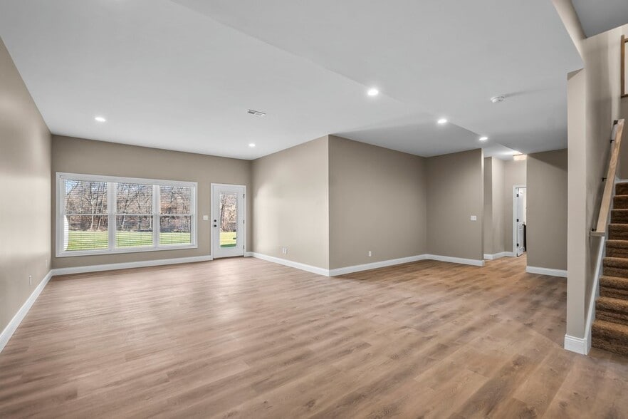 Building Photo - 84 E Autumn Leaf Dr