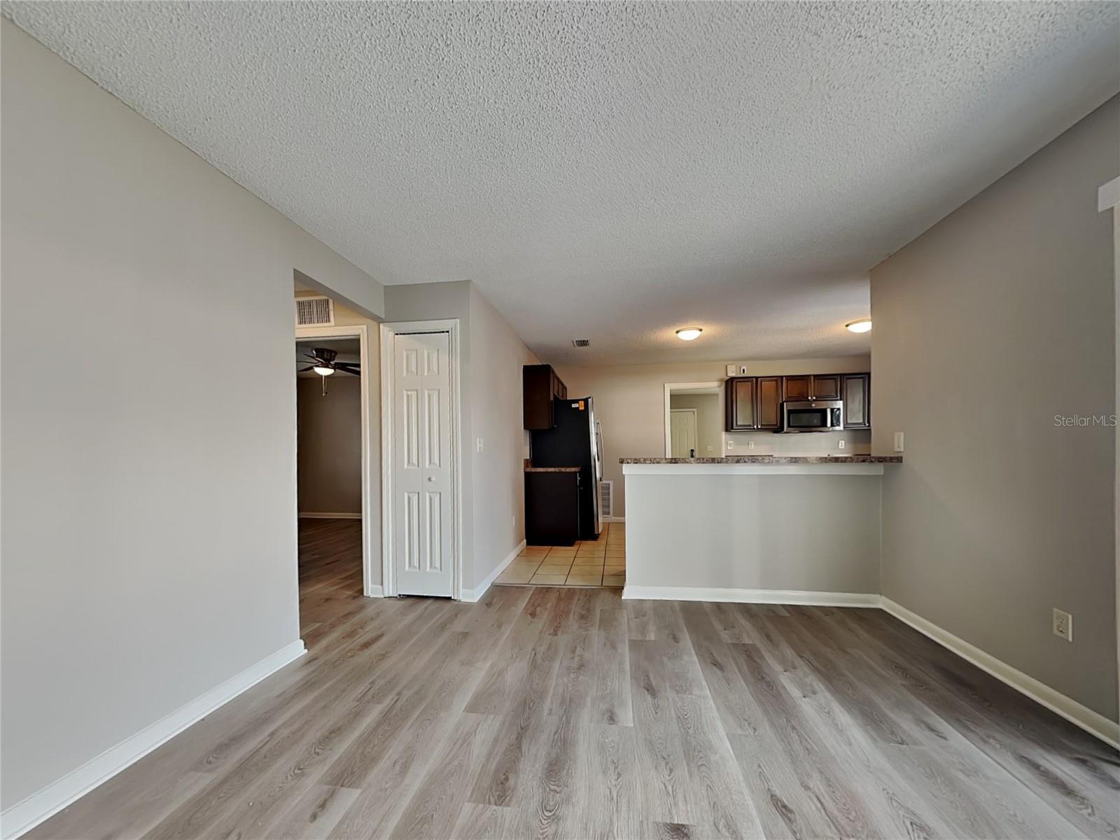 Building Photo - 646 Pine Forest Dr