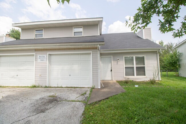 Building Photo - 7300 N Moberly Dr