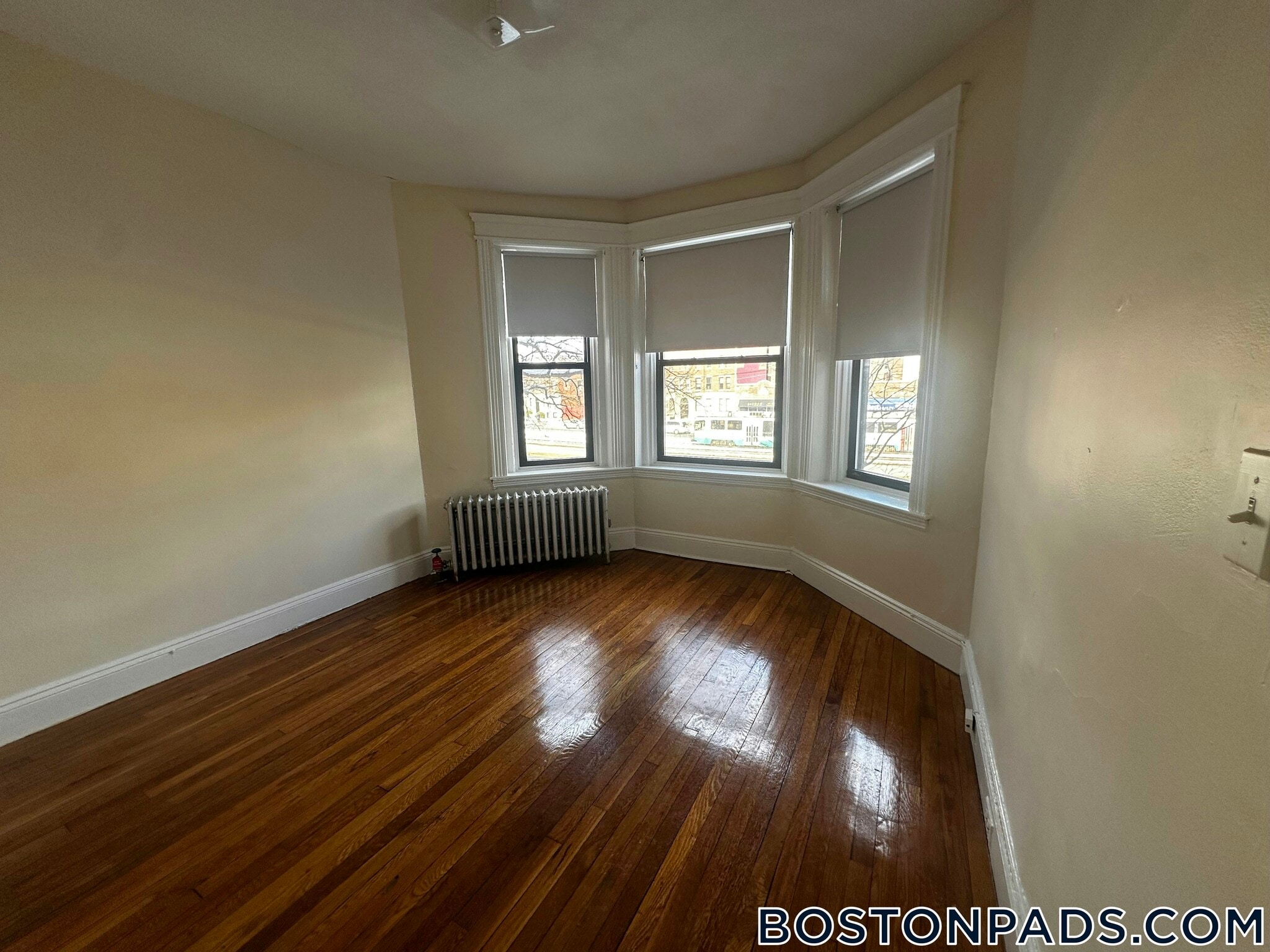 Building Photo - 1152 Commonwealth Ave