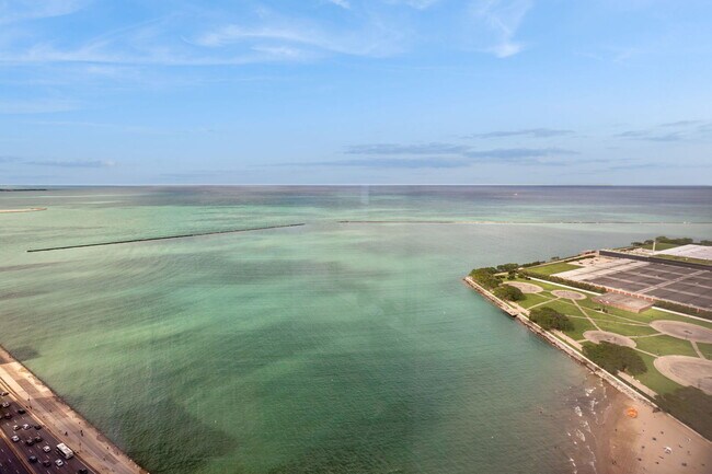 Building Photo - 600 N Lake Shore Dr