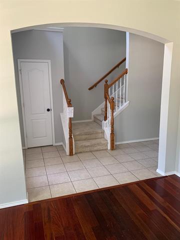 Building Photo - 531 Hawken Dr