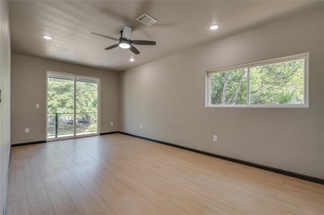 Building Photo - 1851 Highland Dr E