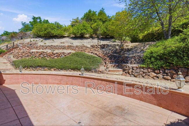 Building Photo - 155 Mountain Canyon Pl