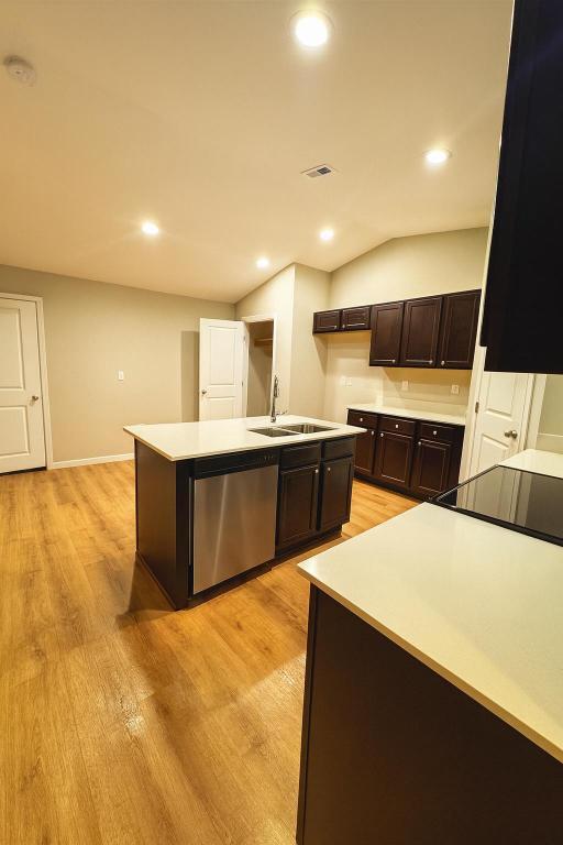 Building Photo - 6912 N Hydraulic Ave