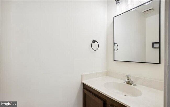 Building Photo - 3970 Burning Bush Ct