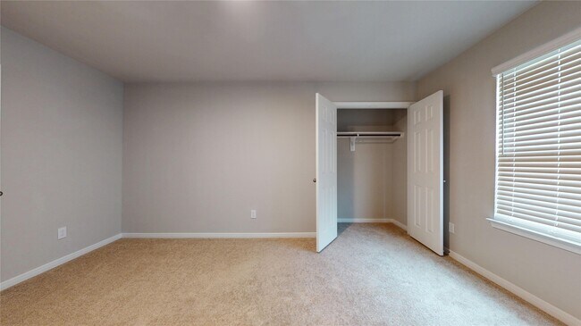 Building Photo - 519 Dr. Martin Luther King Jr. Dr.