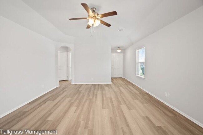 Building Photo - 4/2/2 New Construction!