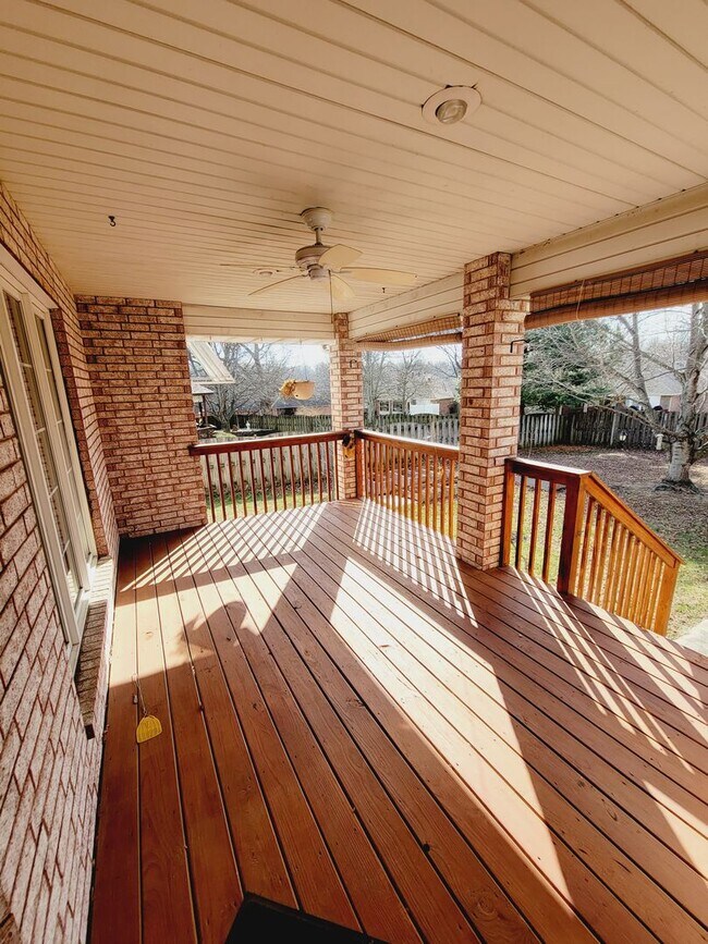 Building Photo - Lots Of New in Marlborough Manor w/ 3 Car Garage