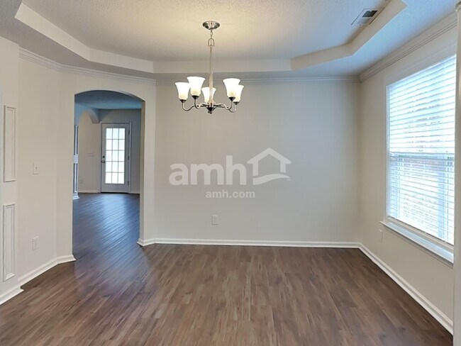 Building Photo - 2112 Coral Berry Ln