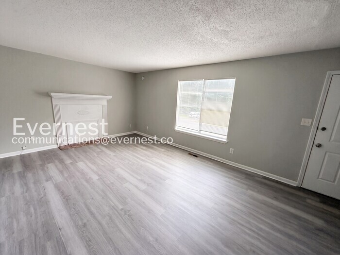 Building Photo - 2201 Pentland Dr