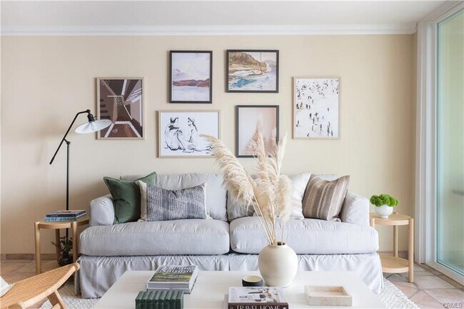 Living room - 20536 Pacific Coast Hwy