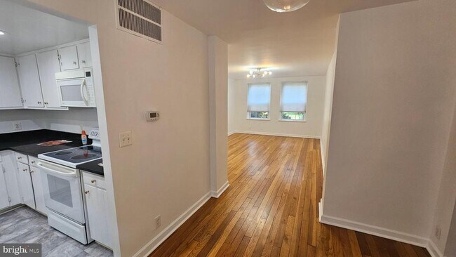 Primary Photo - 4118 36th St S