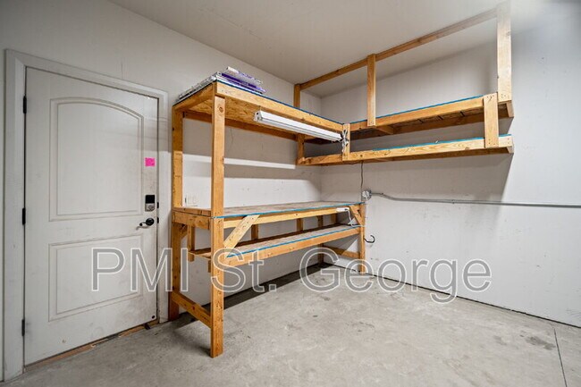 Building Photo - 3782 Brade Lane