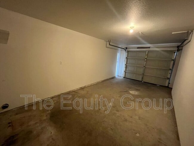 Building Photo - 1434 Cottage Pl