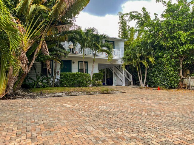 Building Photo - 1713 Florida Ave