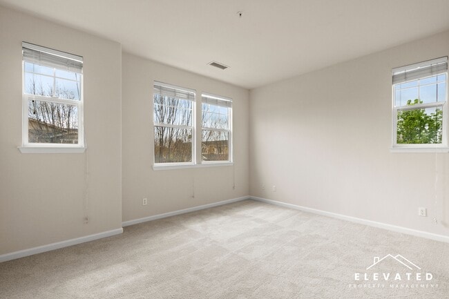 Building Photo - 7002 Santero Way