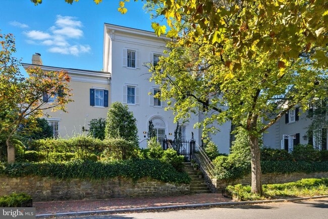 Building Photo - 3308 R St NW