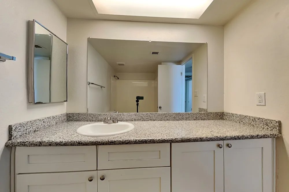 Building Photo - 4409 N 90th Dr