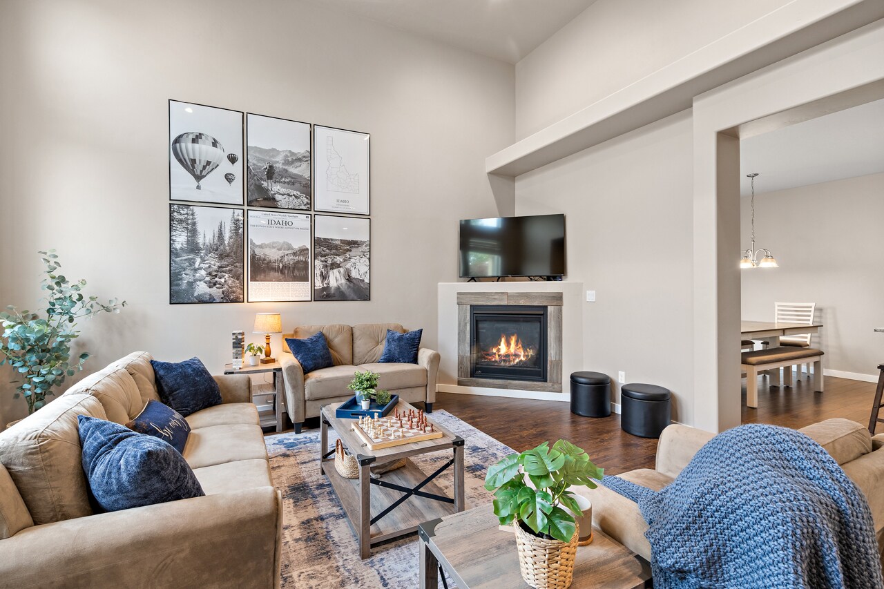 Building Photo - 2900 N Villere Ln