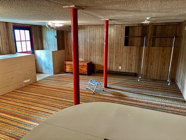 Building Photo - 243 State Rd S-36-513