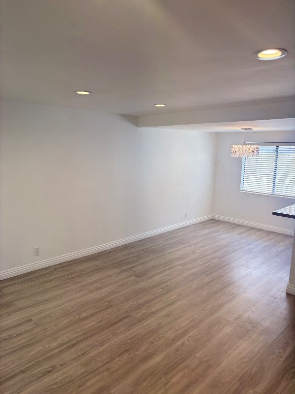 Building Photo - 14715 Saticoy St