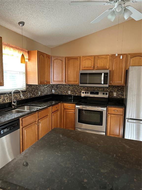 Building Photo - 917 Camino Del Rey Dr