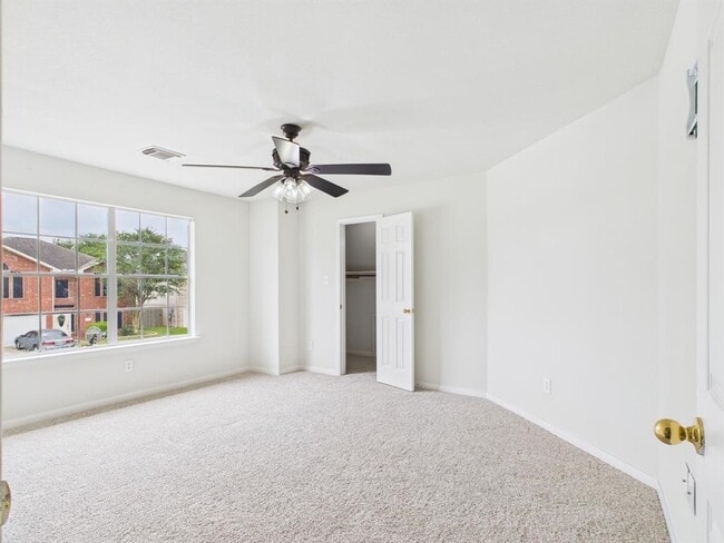 Building Photo - 27116 Monarch Woods Dr