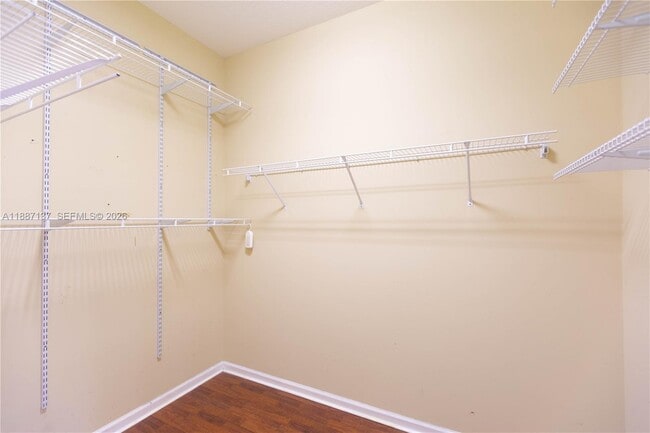 Building Photo - 18520 SW 39th Ct