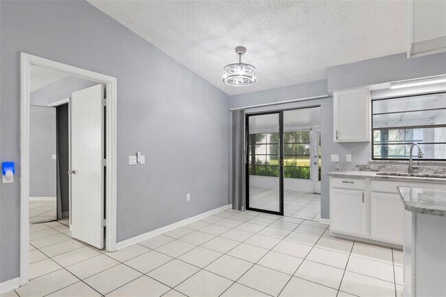 Building Photo - 1205 S Flagler Ave