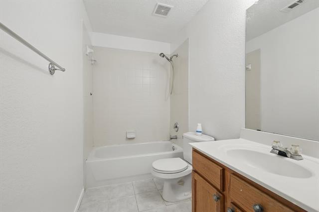 Building Photo - 4271 Cave Cove Ct