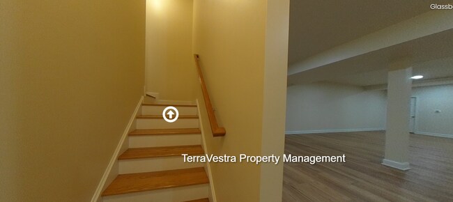 Building Photo - 12 Bedrooms!!!!!! Now showing for 2026-202...