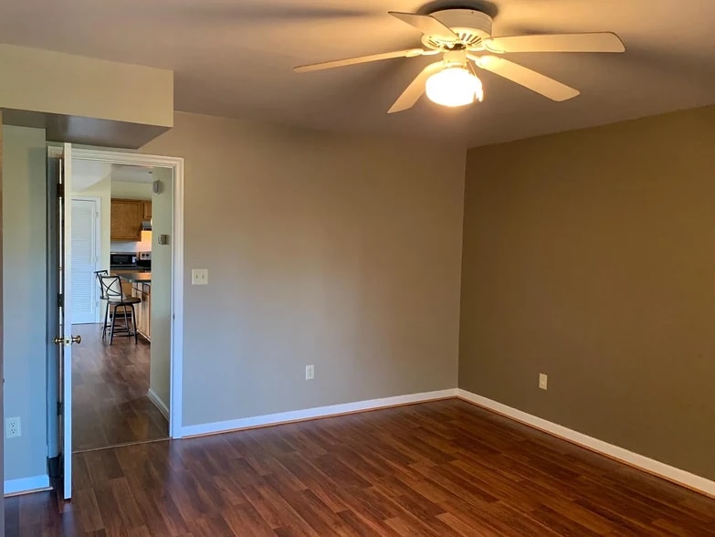 Building Photo - 1012 Amber Ridge Rd