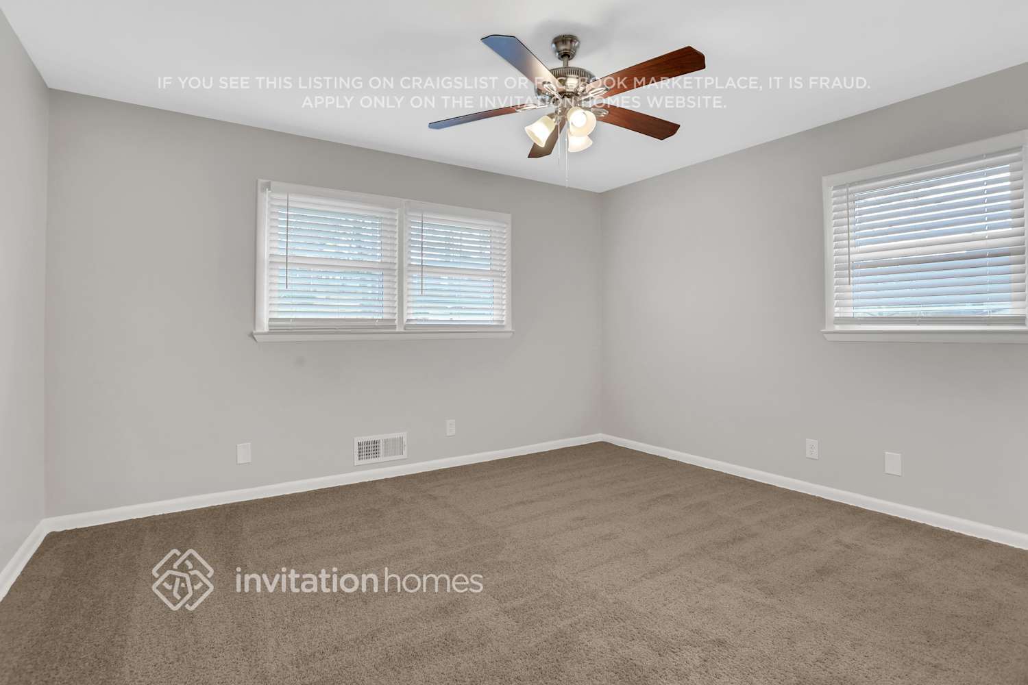Building Photo - 2813 Battlecrest Dr