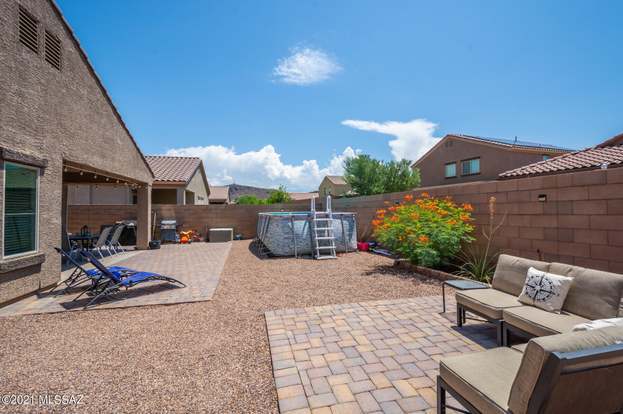 Building Photo - 9017 W Rolling Springs Dr