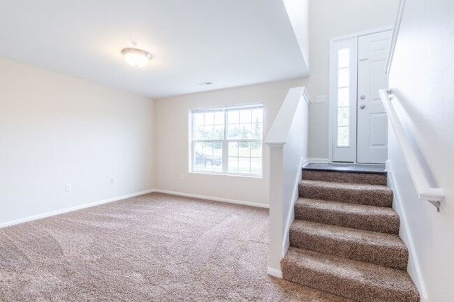 Building Photo - Huge, Open Floor Plan Townhome for RENT at Johnston Common Brownstones!